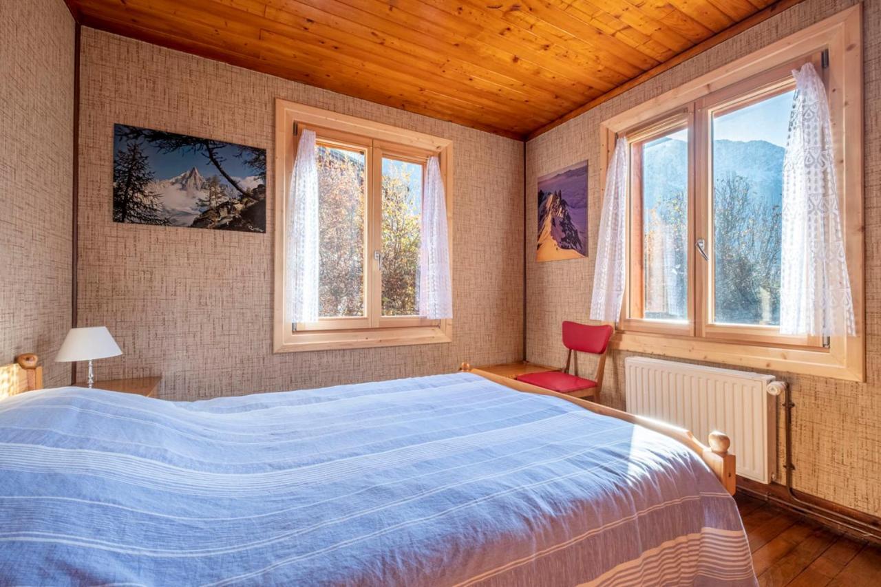 Family Cottage With Balcony In Chamonix Exterior foto